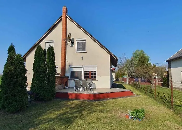 In 44886 Balatonkeresztúr