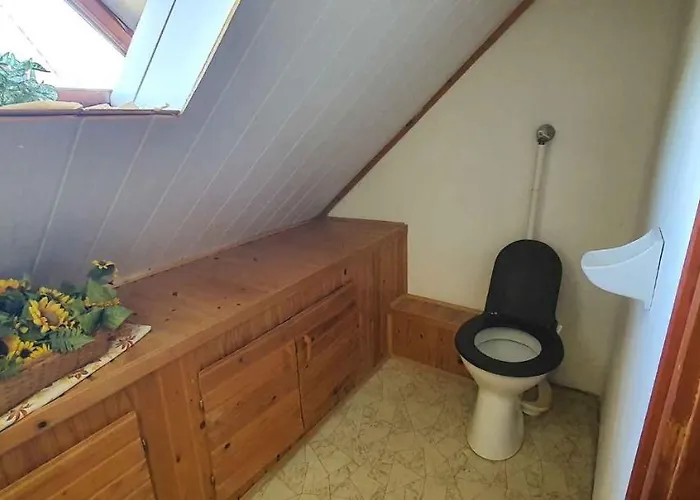 In 44886 Balatonkeresztúr