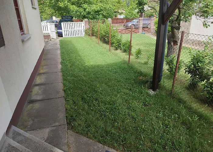 In 44886 Balatonkeresztúr